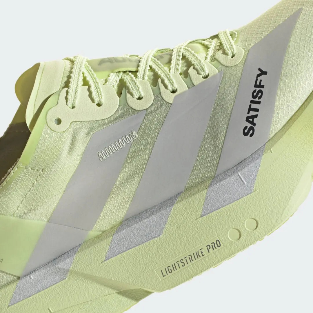 adidas × SATISFY「ADIZERO ADIOS PRO 4 SATISFY」テントグリーン