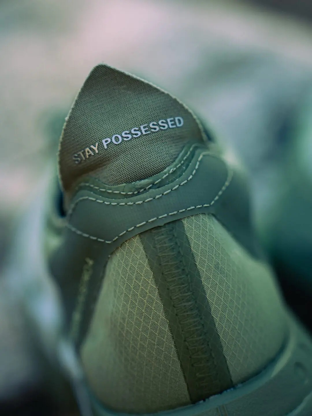 adidas × SATISFY「ADIZERO ADIOS PRO 4 SATISFY」