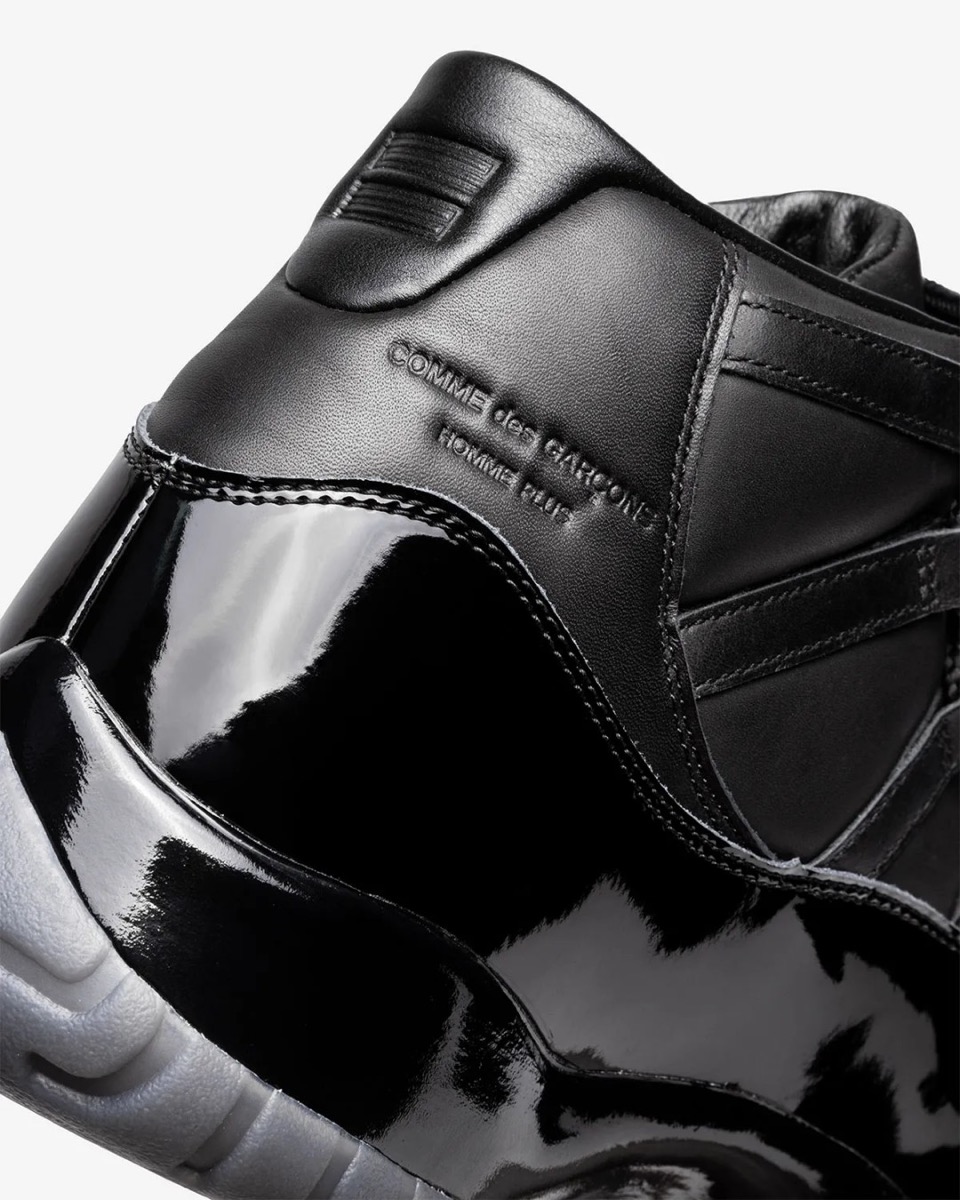 COMME des GARÇONS HOMME PLUS × Air Jordan 11 ブラック パテントレザーのマッドガード