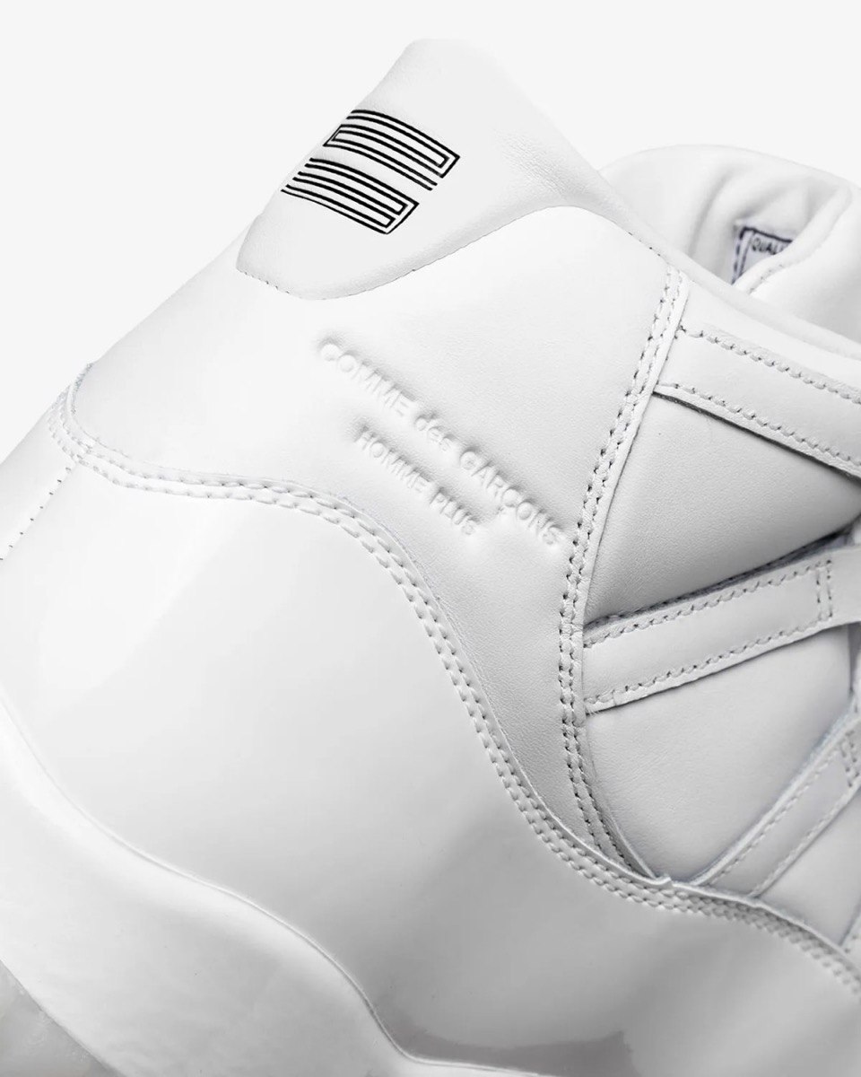 COMME des GARÇONS HOMME PLUS × Air Jordan 11 ホワイト ヒールまわりのディテール